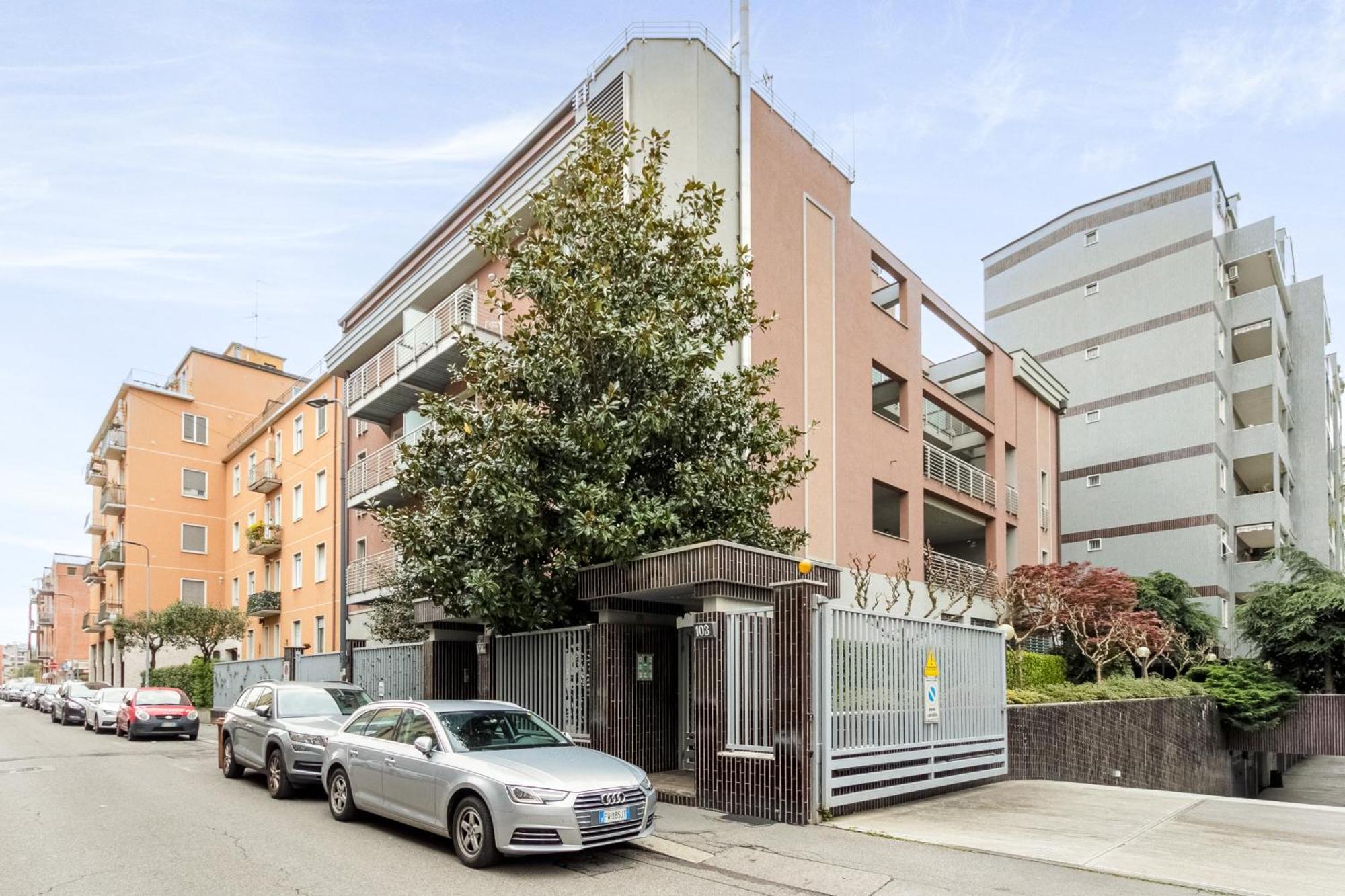 Rentopolis Apartments - Palazzo Candiani Mailand Exterior foto